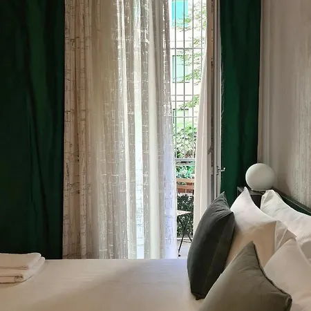 Serendipity Apartments - Montenapoleone Milan Exterior photo